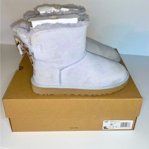 UGG Mini Bailey Bow Retro Spots Boots size 7